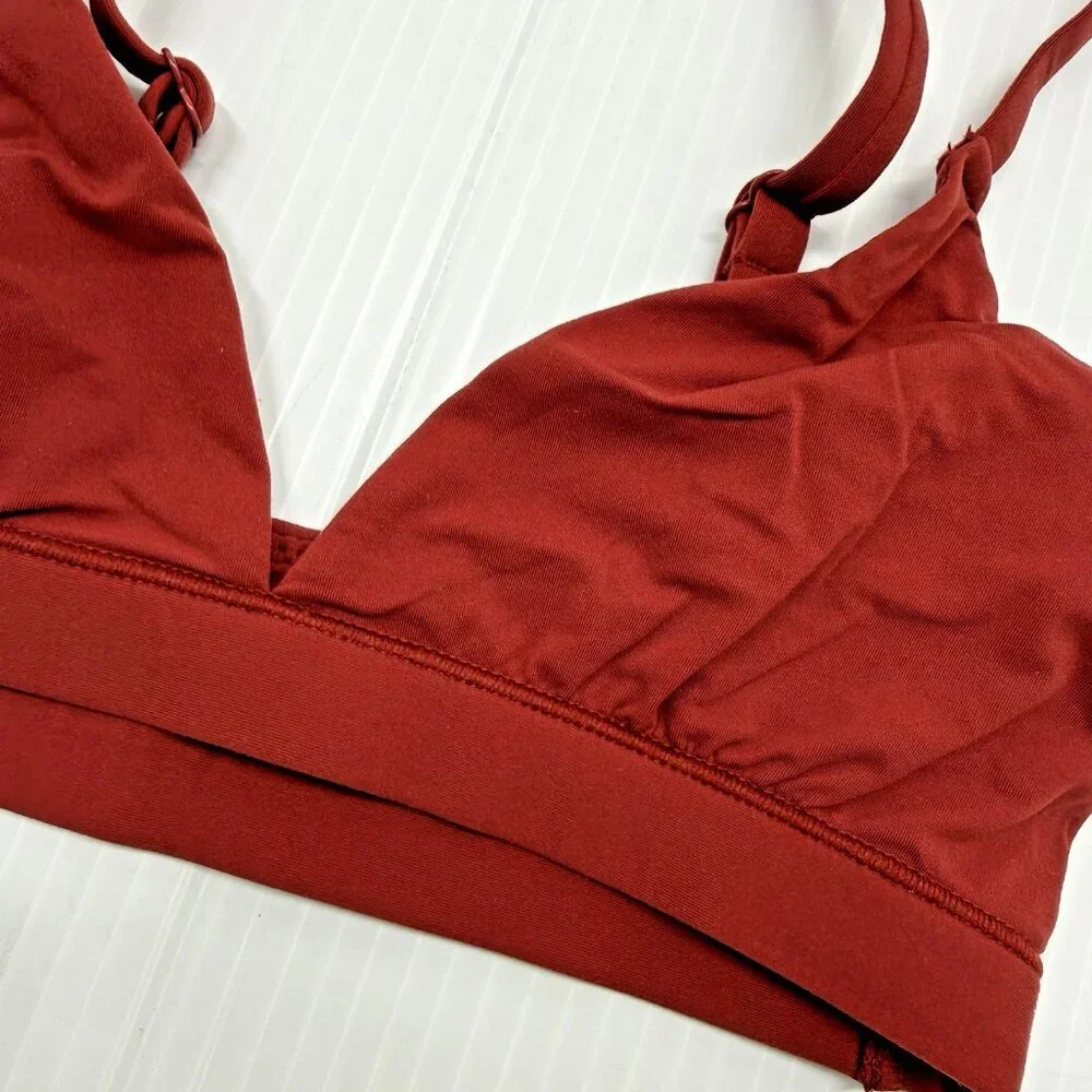 SKIMS Fits Everyone Red Triangle Bralette Wireles Stretch Lounge Bra Minimalist - Picture 2 of 6